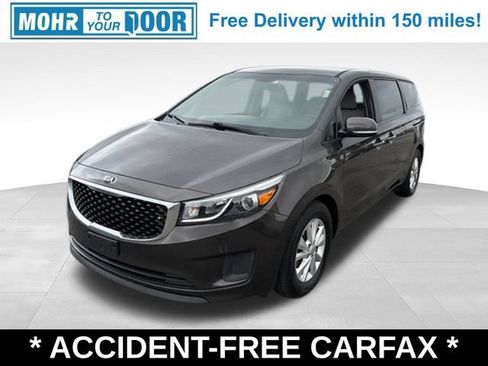 Used 2018 Kia Sedona LX FWD image 1