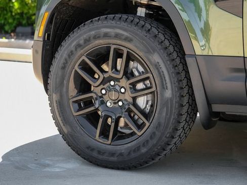 New 2026 Land Rover Defender 110 S AWD/4WD image 71
