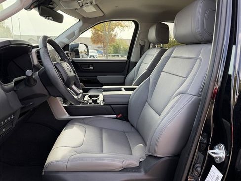 Used 2024 Toyota Tundra Limited image 26