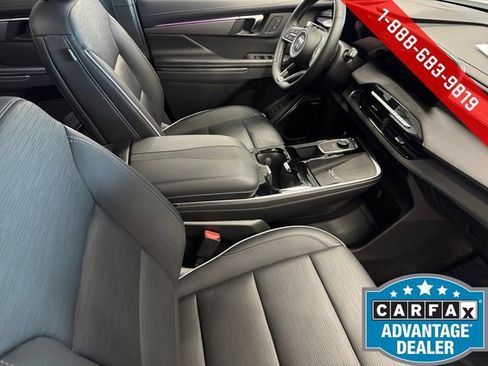 Certified 2025 Buick Enclave Sport Touring image 5