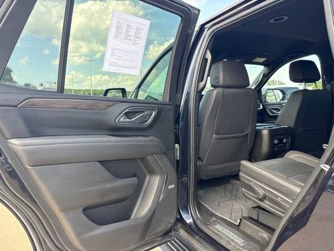 Used 2023 Chevrolet Tahoe LT w/ Luxury Package AWD/4WD image 31