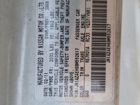 Used 2011 Nissan 370Z Touring image 32