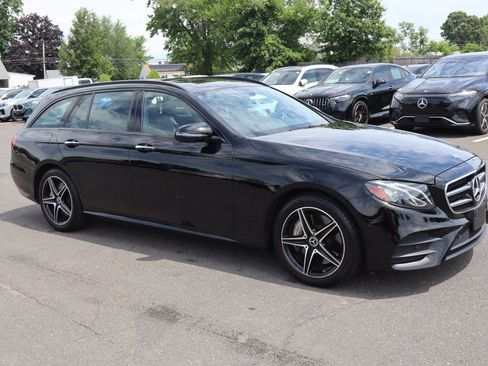 Used 2020 Mercedes-Benz E 450 4MATIC Wagon image 3