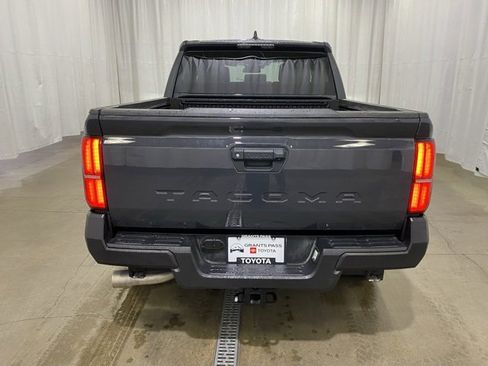 Certified 2024 Toyota Tacoma SR image 5