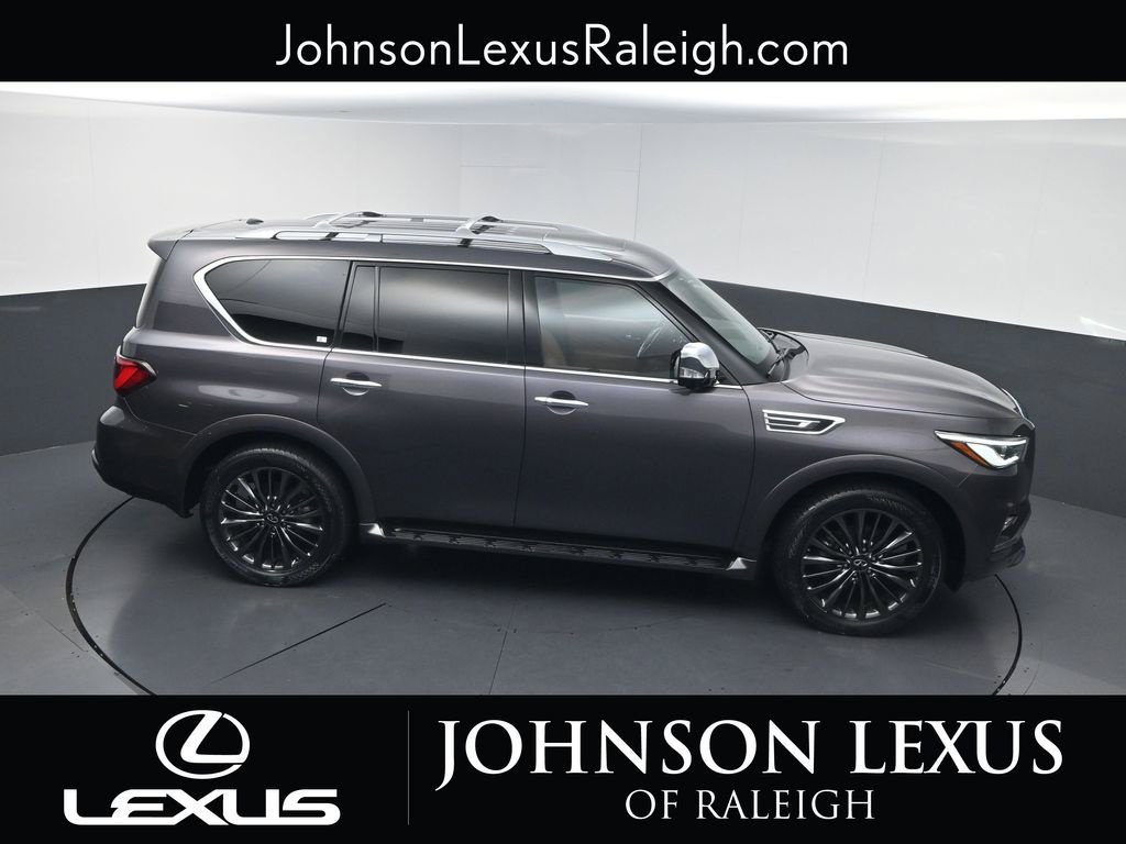 Used 2023 INFINITI QX80 Sensory w/ All-Season Package AWD/4WD image 29
