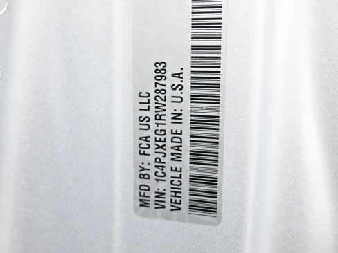 Used 2024 Jeep Wrangler Sahara image 26