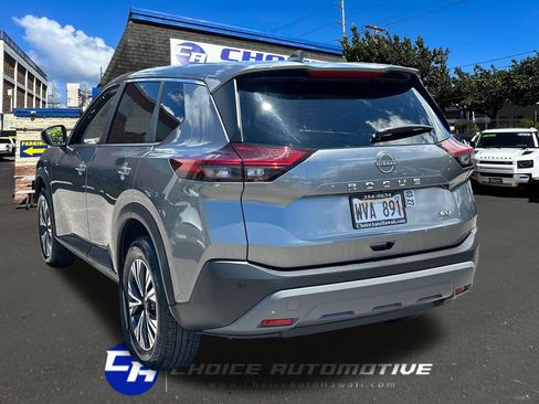 Used 2023 Nissan Rogue SV FWD image 5