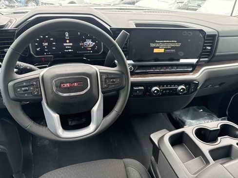 New 2026 GMC Sierra 3500 SLE w/ SLE Value Package image 21