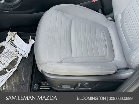 Used 2022 Hyundai Santa Cruz SEL Premium image 18