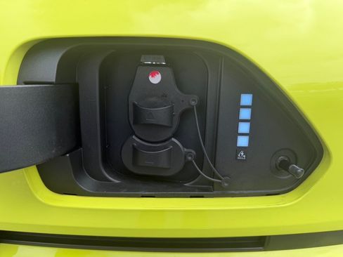 Used 2024 Hyundai Kona SEL FWD image 46