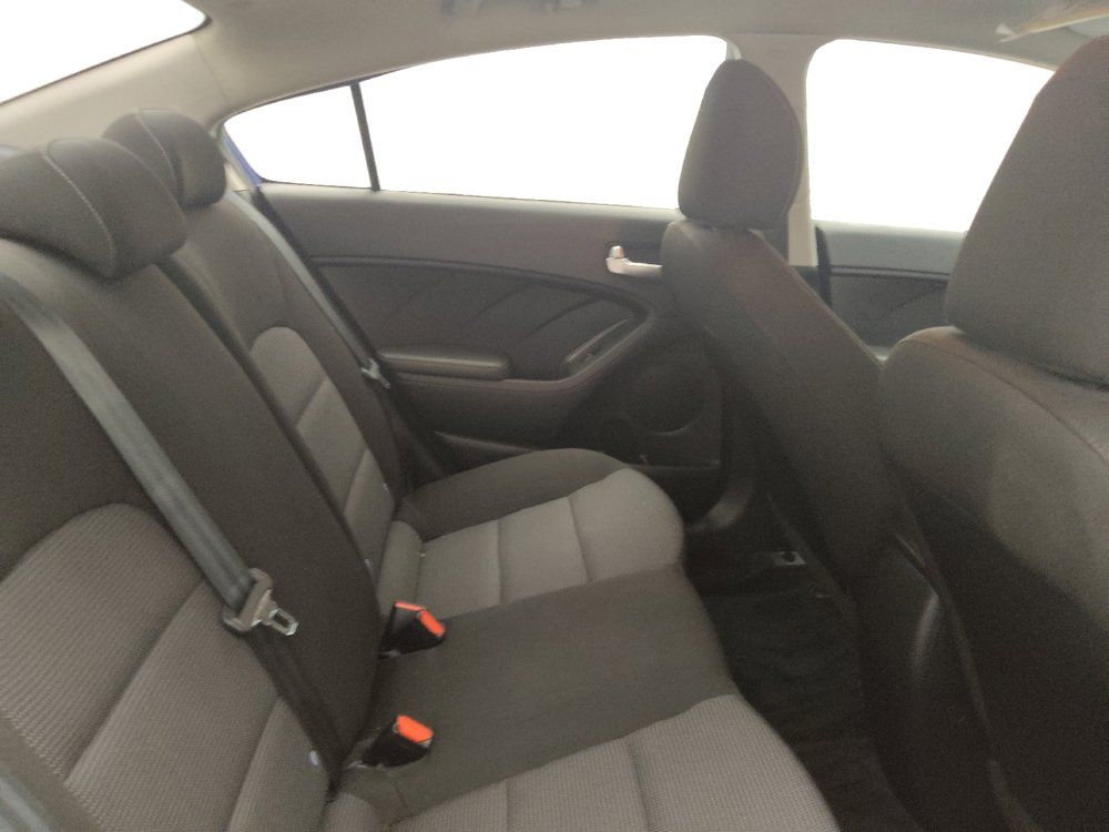 Used 2018 Kia Forte LX FWD image 19
