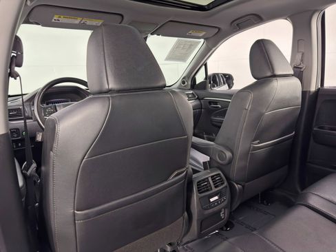 Used 2021 Honda Pilot Special Edition image 36