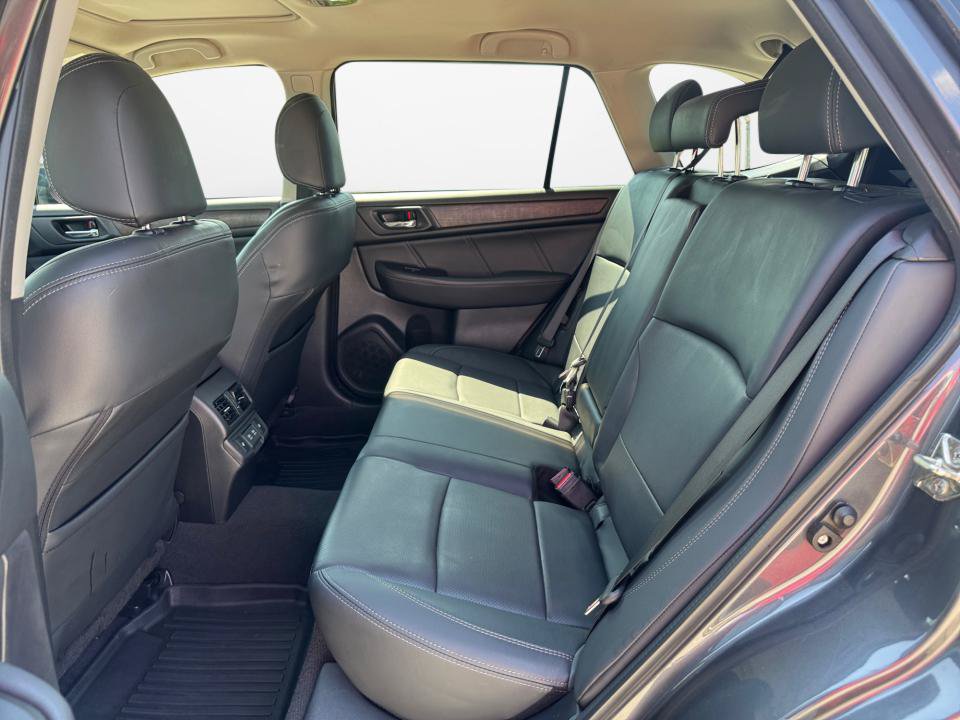 Used 2019 Subaru Outback 2.5i Limited AWD/4WD image 16