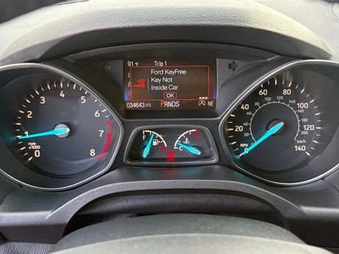 Used 2017 Ford Escape Titanium FWD image 20
