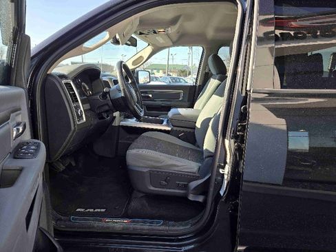 Used 2017 RAM 1500 Big Horn image 9