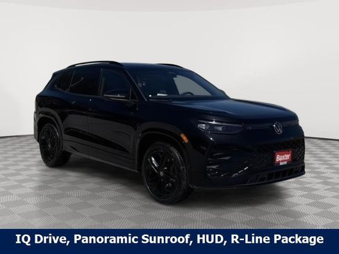 New 2026 Volkswagen Tiguan SE R-Line AWD/4WD image 1