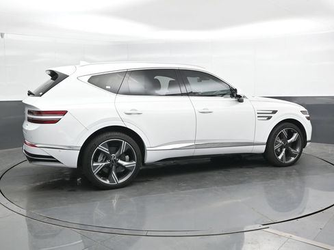 Used 2025 Genesis GV80 2.5T Prestige AWD/4WD image 3