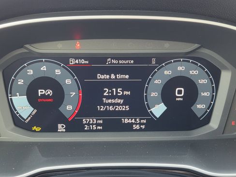 Used 2025 Audi Q3 2.0T Premium w/ Convenience Package image 11