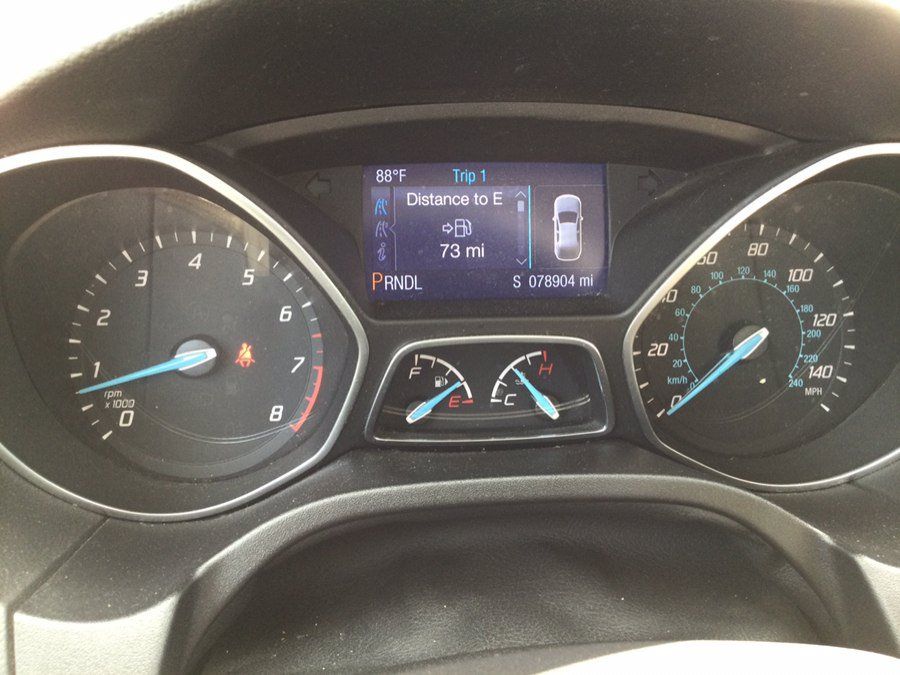 Used 2014 Ford Focus SE FWD image 22