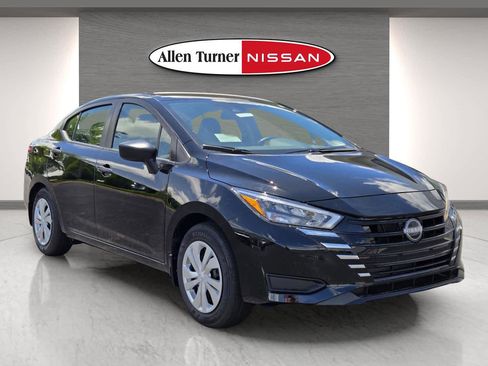 New 2025 Nissan Versa S w/ Trunk Package image 1