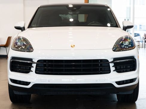 Used 2021 Porsche Cayenne Coupe AWD/4WD image 2