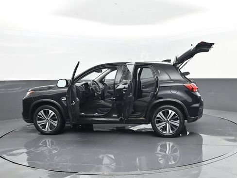Used 2021 Mitsubishi Outlander Sport AWD image 29