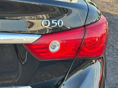 Used 2015 INFINITI Q50 Premium w/ Navigation Package AWD/4WD image 12