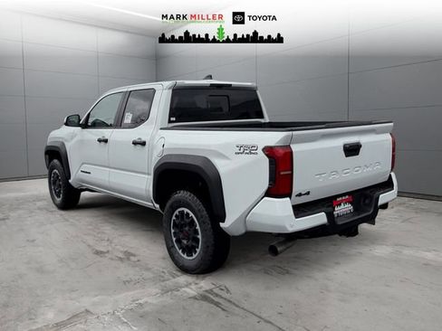 New 2026 Toyota Tacoma TRD Off-Road w/ TRD Off Road Upgrade Package AWD/4WD image 3