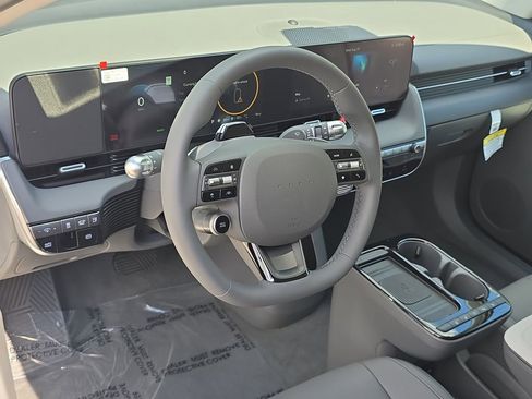 New 2025 Hyundai Ioniq 5 SEL AWD/4WD image 16