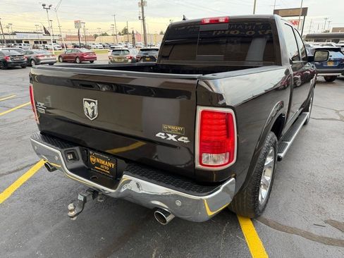 Used 2016 RAM 1500 Laramie w/ Convenience Group AWD/4WD image 5