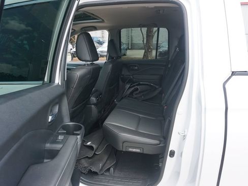 Used 2025 Honda Ridgeline RTL image 15
