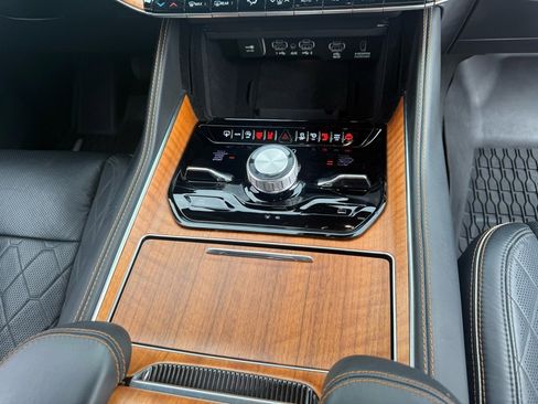 Used 2024 Jeep Grand Wagoneer Series III w/ Rear Seat Video Group 1 image 24