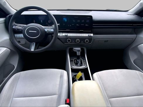Certified 2026 Hyundai Kona SE FWD image 16