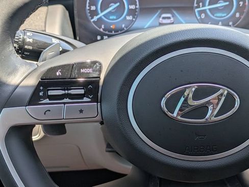 Used 2024 Hyundai Tucson Limited FWD image 19