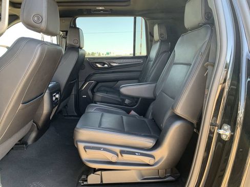 Certified 2024 GMC Yukon XL Denali AWD/4WD image 23