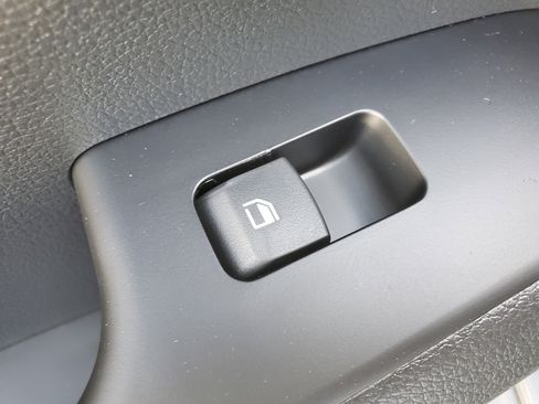 New 2025 Kia Soul LX image 14