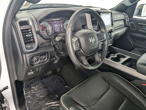 Used 2022 RAM 1500 Laramie AWD/4WD image 11