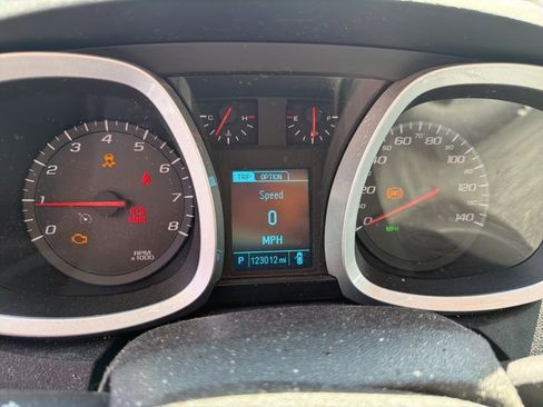 Used 2013 Chevrolet Equinox LS image 16