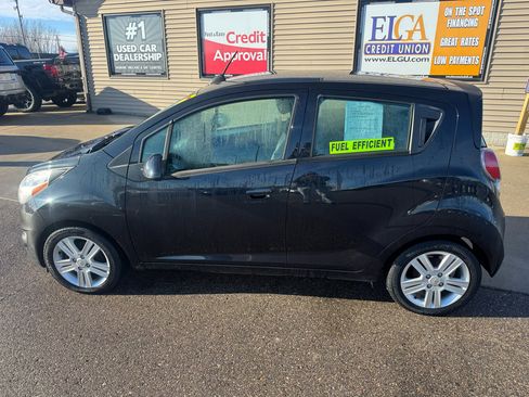 Used 2015 Chevrolet Spark LT image 8