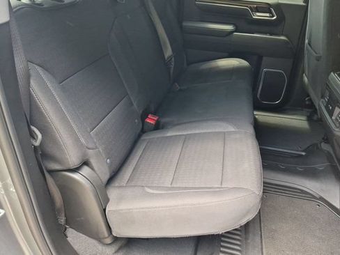 Used 2025 Chevrolet Silverado 1500 LT Trail Boss w/ Convenience Package II AWD/4WD image 25