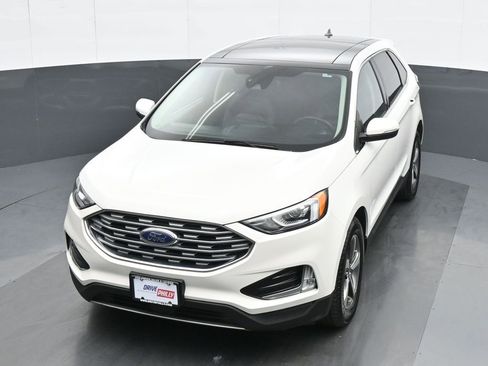 Used 2020 Ford Edge SEL w/ Convenience Package AWD/4WD image 16