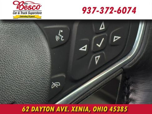 Used 2016 Chevrolet Malibu LT FWD image 11