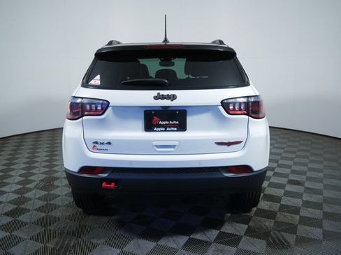 Certified 2023 Jeep Compass Trailhawk AWD/4WD image 6