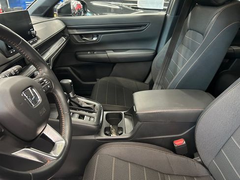 Used 2024 Honda CR-V Sport image 31