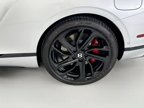 New 2026 Bentley Continental GTC AWD/4WD image 27
