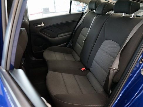 Used 2018 Kia Forte LX image 36