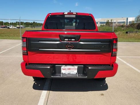 Certified 2025 Nissan Frontier Pro-X RWD image 6