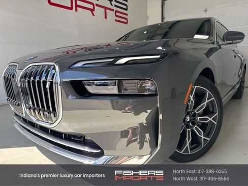 Used 2024 BMW i7 xDrive60 w/ Premium Package image 1