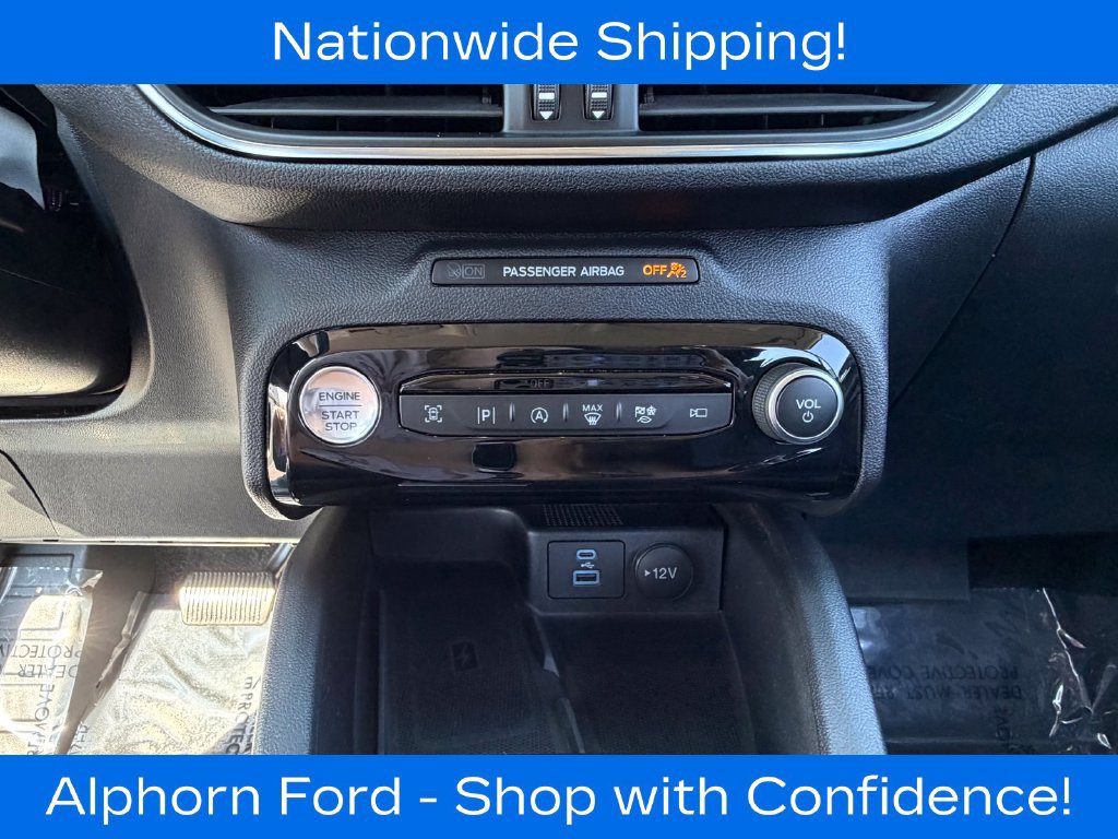 Used 2023 Ford Escape Platinum AWD/4WD image 17