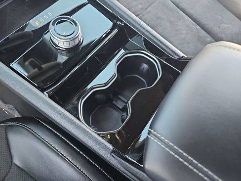 Used 2023 Jeep Grand Cherokee L Laredo image 24